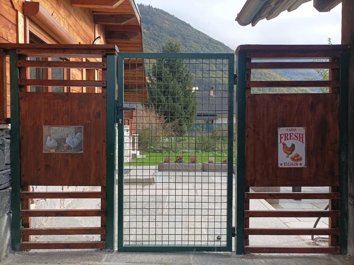 Joli Appart Terrasse Et Jardinet Albertville Esterno foto