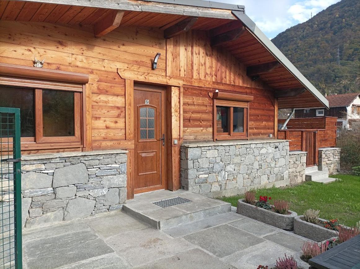Joli Appart Terrasse Et Jardinet Albertville Esterno foto